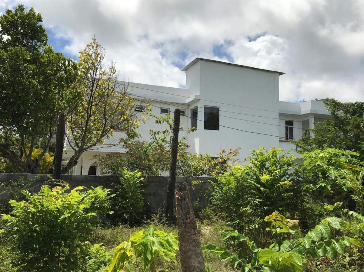 Villa Breeze Du Nord Grand Baie Exterior foto